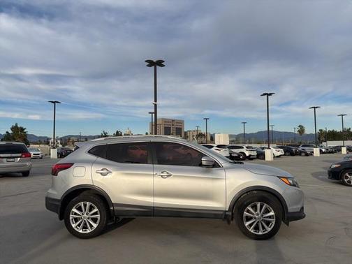 2018 Nissan Rogue Sport SV