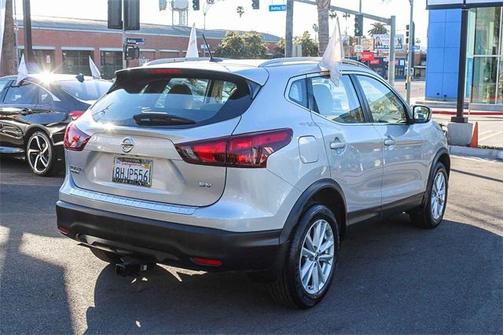 2018 Nissan Rogue Sport SV