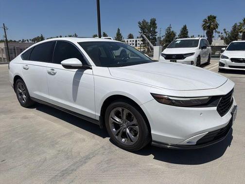 Platinum White Pearl 2023 Honda Accord Hybrid EX-L