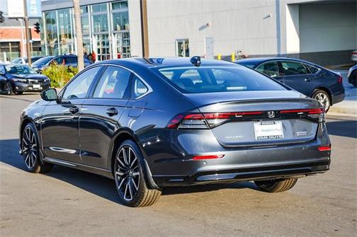 2025 Honda Accord Hybrid Touring