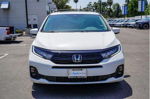 Platinum White Pearl 2026 Honda Odyssey EX-L
