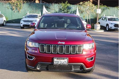 2019 Jeep Grand Cherokee Laredo