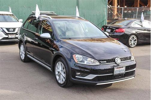 2017 Volkswagen Golf Alltrack TSI SE
