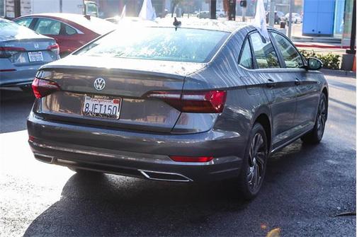 2019 Volkswagen Jetta 1.4T SEL Premium