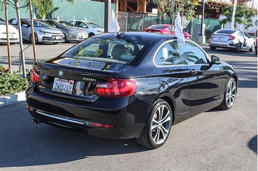 2016 BMW 228 228i