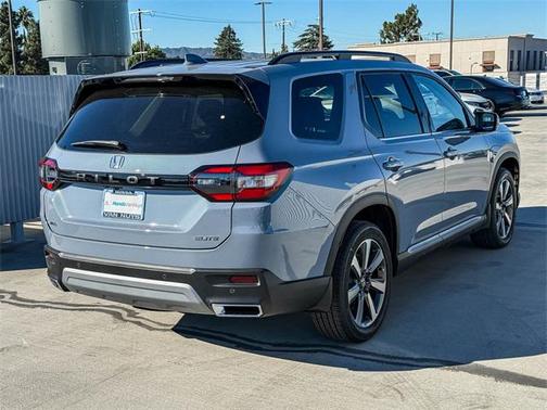 2025 Honda Pilot Elite