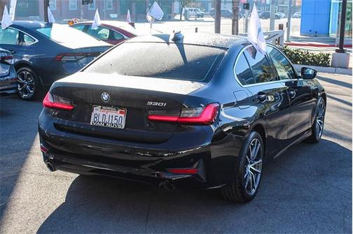 2019 BMW 330 330i