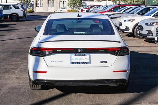 2025 Honda Accord Hybrid Base