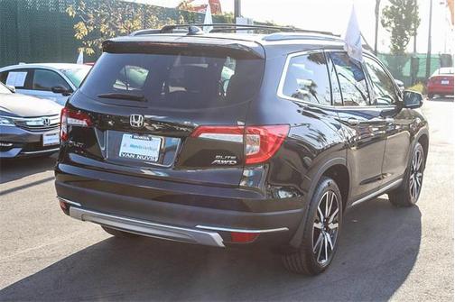 2022 Honda Pilot AWD Elite