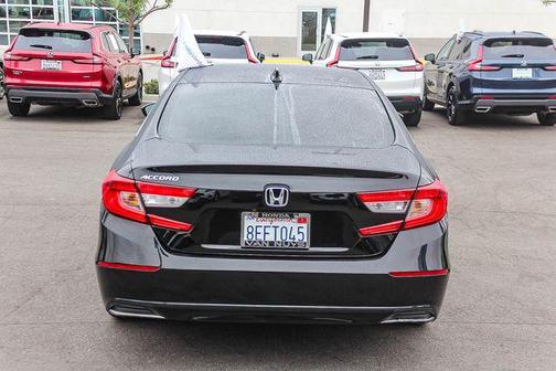 Crystal Black Pearl 2018 Honda Accord LX