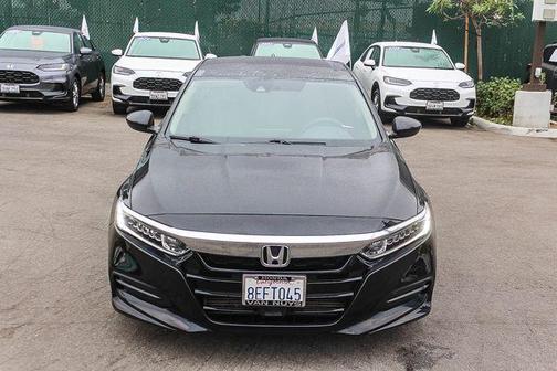 Crystal Black Pearl 2018 Honda Accord LX