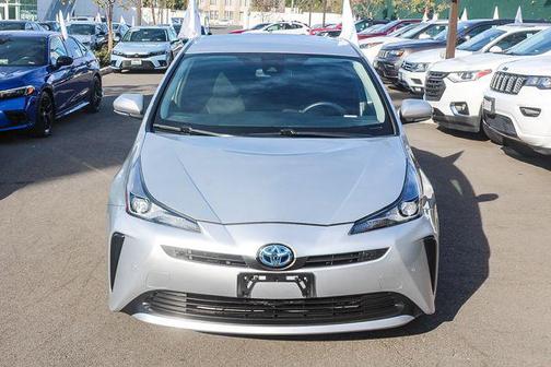 2022 Toyota Prius LE