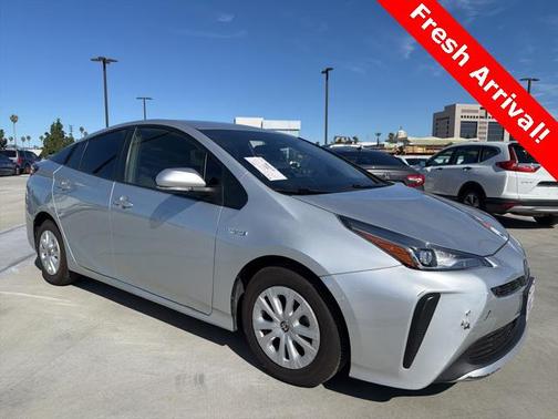 2022 Toyota Prius LE