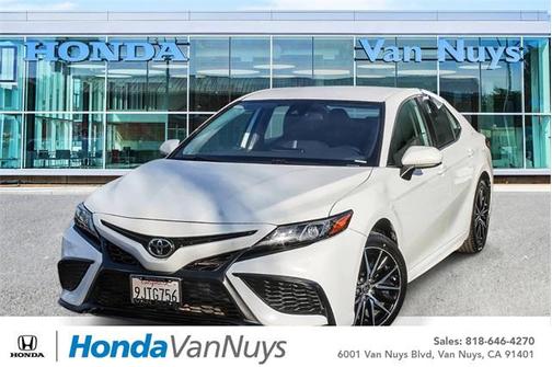 2021 Toyota Camry SE
