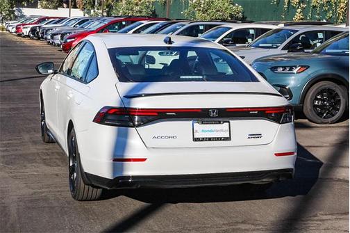 2025 Honda Accord Hybrid Base