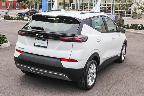 2023 Chevrolet Bolt EUV FWD LT