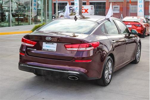 2019 Kia Optima LX
