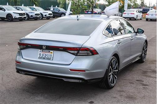 2023 Honda Accord Hybrid Touring
