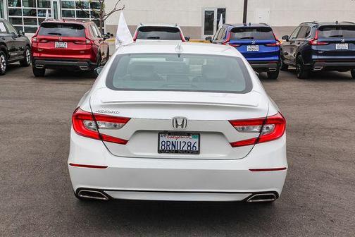 Platinum White Pearl 2020 Honda Accord Sport 1.5T
