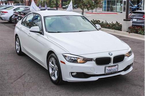 2015 BMW 328 328i