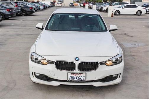 2015 BMW 328 328i