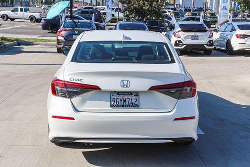 Platinum White Pearl 2023 Honda Civic LX