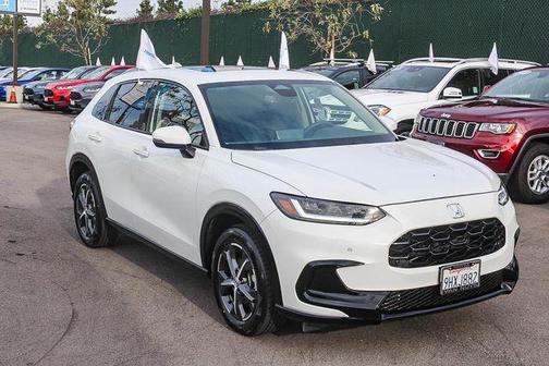 Platinum White Pearl 2024 Honda HR-V EX-L