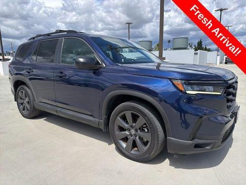 Obsidian Blue Pearl 2023 Honda Pilot AWD Sport