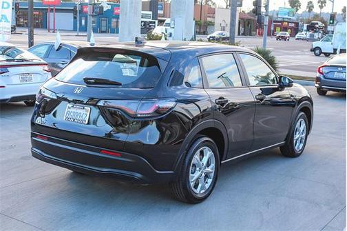2023 Honda HR-V LX