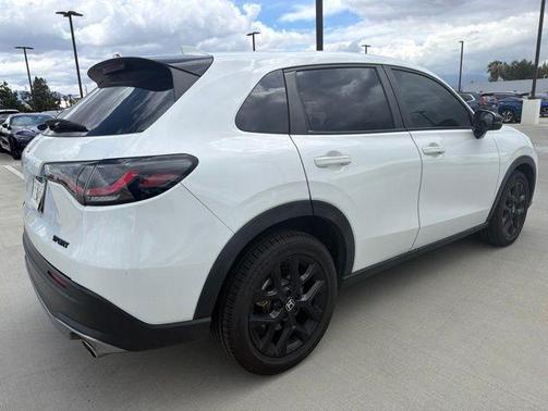 Platinum White Pearl 2023 Honda HR-V 2WD Sport