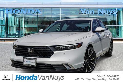 Platinum White Pearl 2026 Honda Accord Hybrid Touring