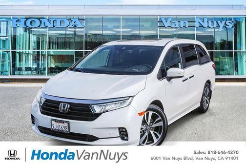 Platinum White Pearl 2024 Honda Odyssey Touring