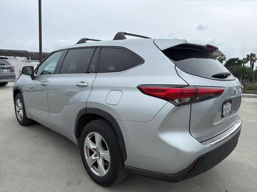 2020 Toyota Highlander L