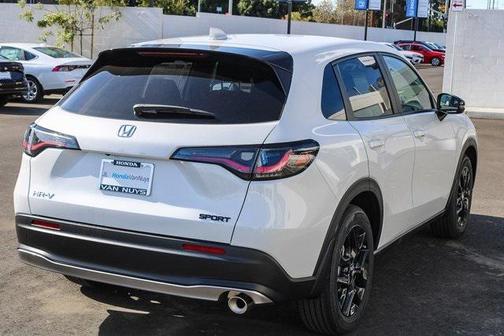 2025 Honda HR-V 2WD Sport