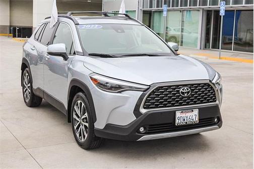2022 Toyota Corolla Cross XLE