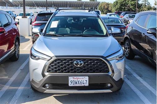 2022 Toyota Corolla Cross XLE