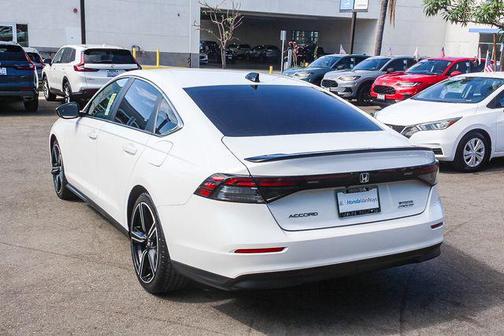 Platinum White Pearl 2025 Honda Accord Hybrid Sport