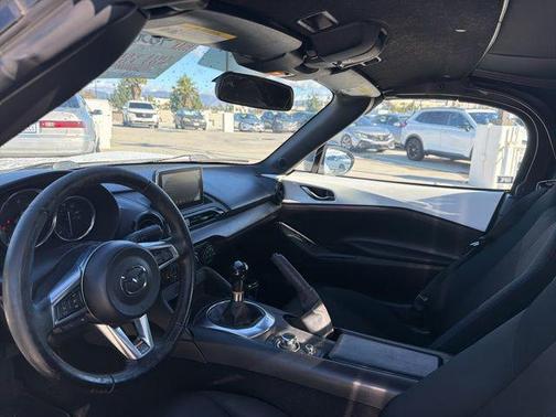 2016 Mazda MX-5 Miata Club