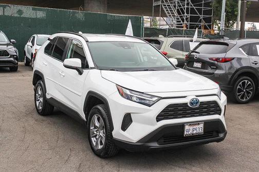 Ice 2023 Toyota RAV4 Hybrid LE