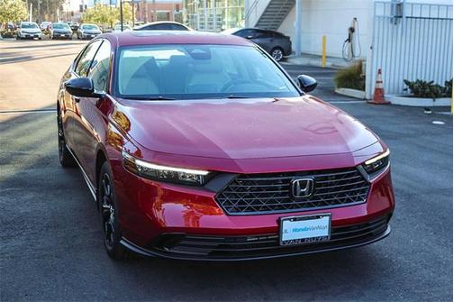 2025 Honda Accord Sport SE 1.5T