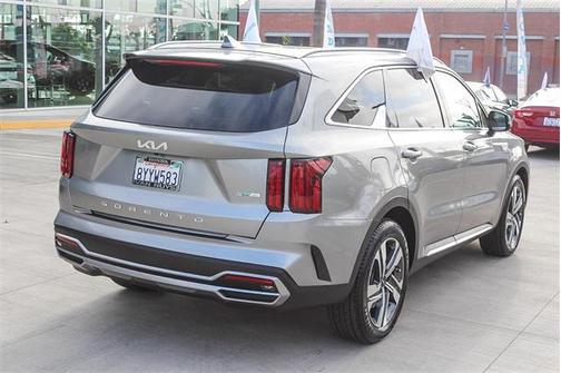 2022 Kia Sorento Plug-In Hybrid SX