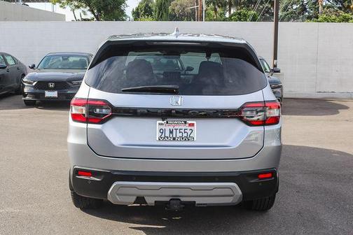 Lunar Silver Metallic 2024 Honda Pilot EX-L