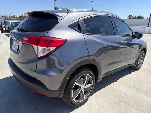 Modern Steel Metallic 2021 Honda HR-V EX