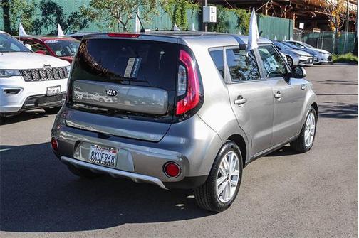 2018 Kia Soul +