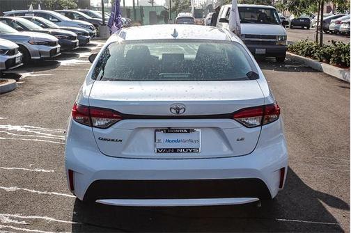 2022 Toyota Corolla LE