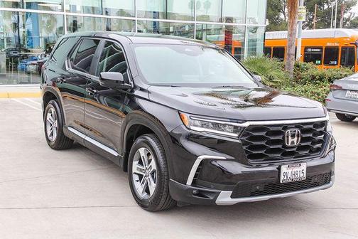 Crystal Black Pearl 2025 Honda Pilot EX-L