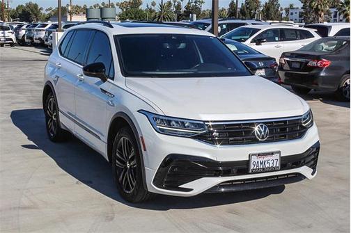 2022 Volkswagen Tiguan 2.0T SE R-Line Black