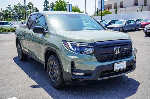 Ash Green Metallic 2026 Honda Ridgeline TrailSport+