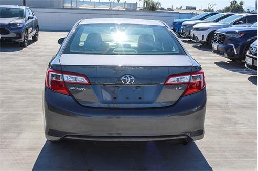 2014 Toyota Camry LE