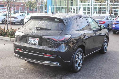 Crystal Black Pearl 2024 Honda HR-V EX-L